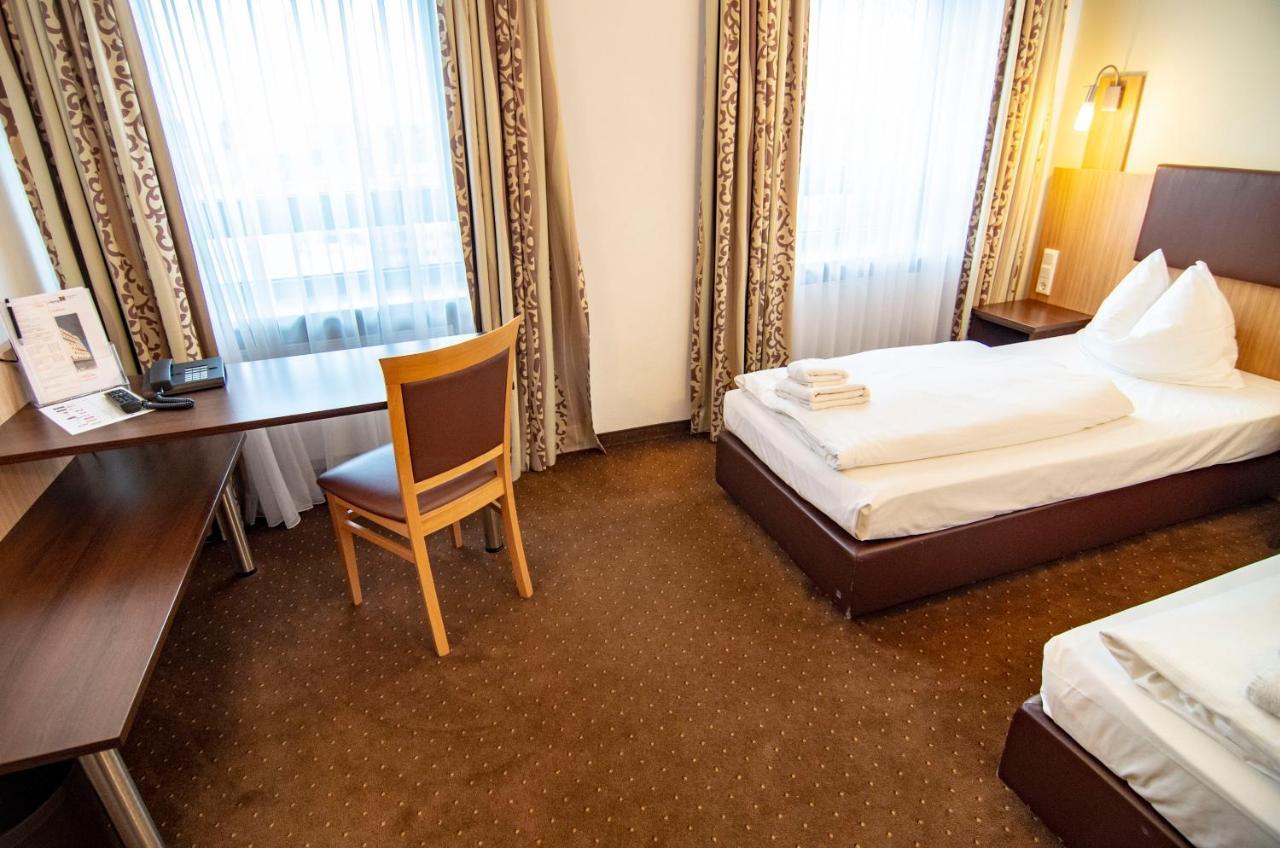 Ausbildungshotel St. Theresia München Ngoại thất bức ảnh