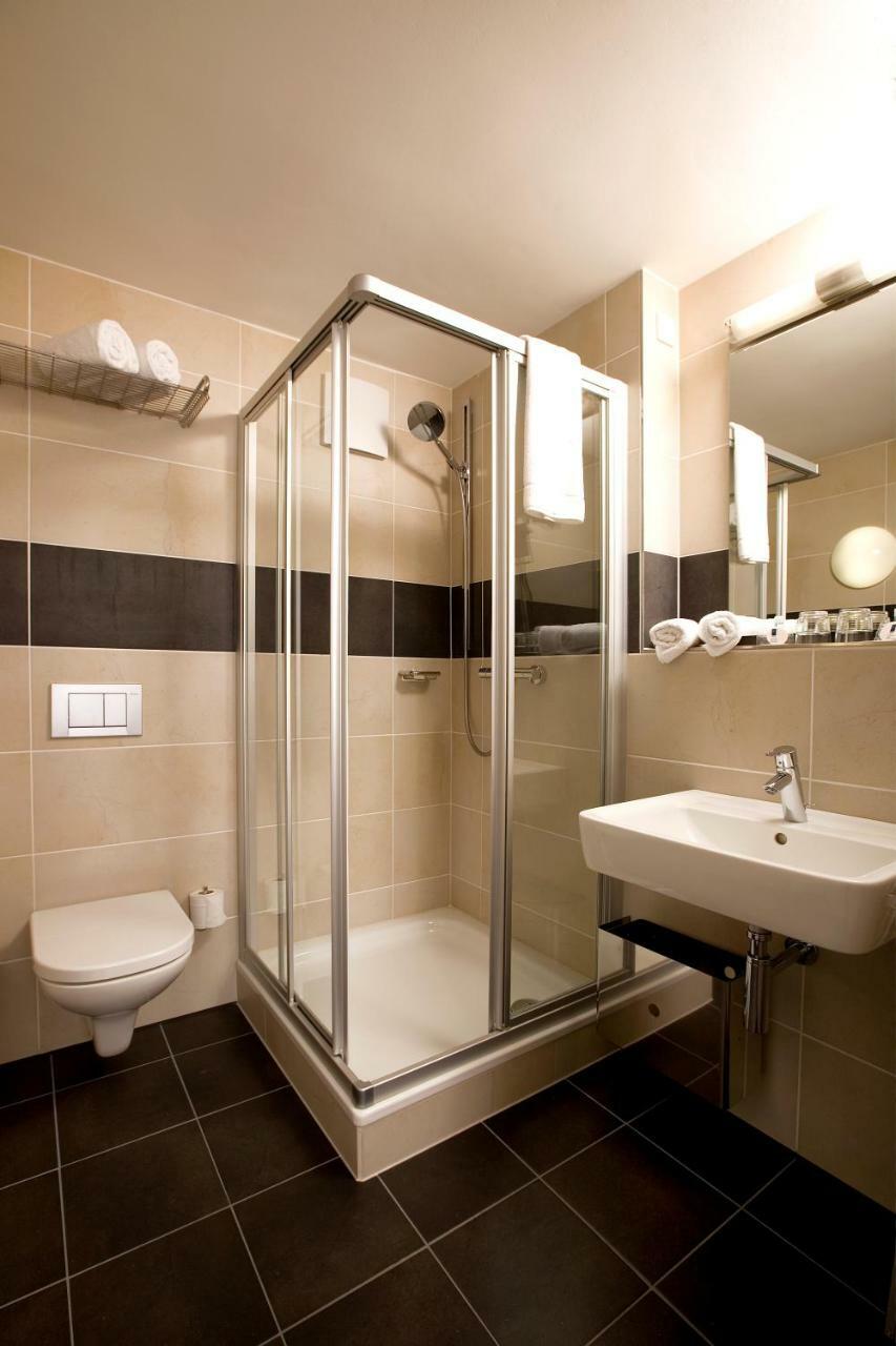 Ausbildungshotel St. Theresia München Ngoại thất bức ảnh