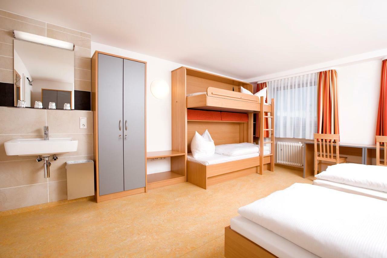 Ausbildungshotel St. Theresia München Ngoại thất bức ảnh